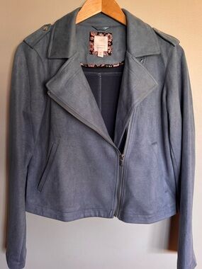 LC Lauren Conrad Gray Faux Suede Moto jacket Sz Med Asymmetrical Zip Lightweight